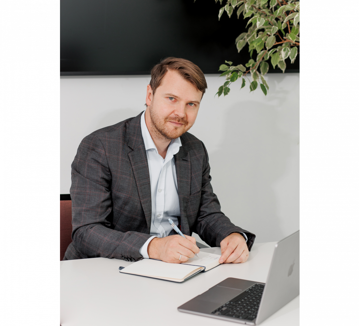 Dr. Martin Schunk